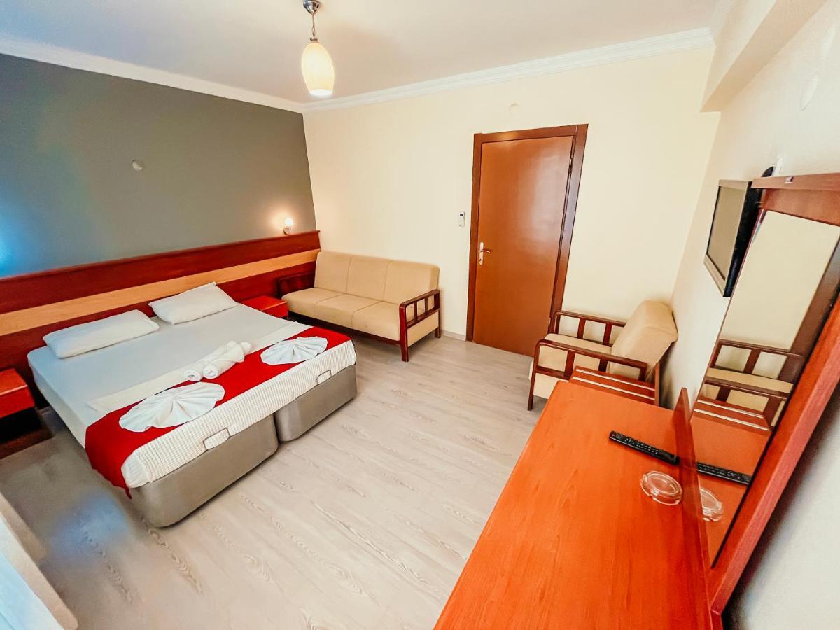 Hotel First Class Дидим Экстерьер фото