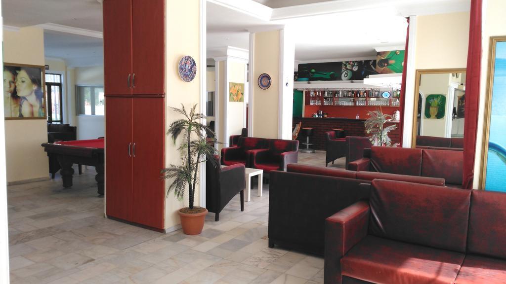Hotel First Class Дидим Экстерьер фото