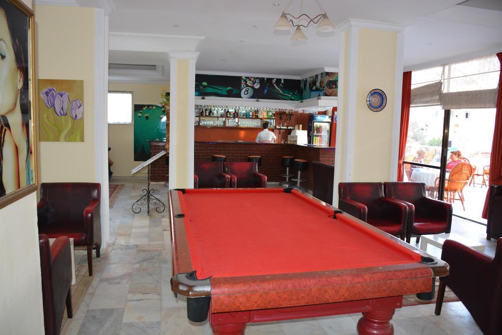 Hotel First Class Дидим Экстерьер фото