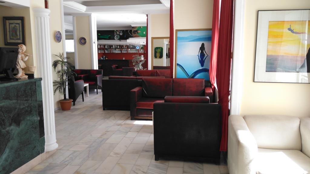 Hotel First Class Дидим Экстерьер фото